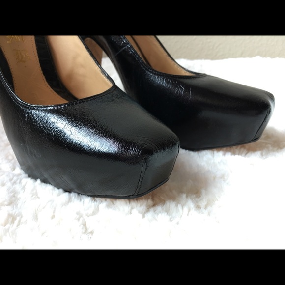 L.A.M.B Mitaka Platform Pump - NWT - Picture 7 of 8